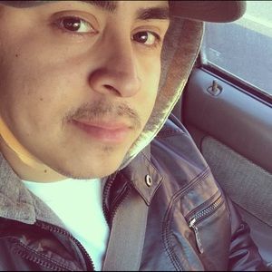 Meet your Posher, Marco a.